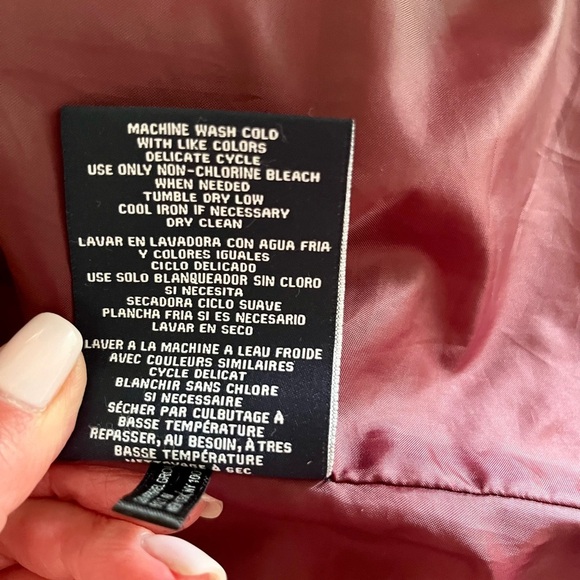 Tommy Hilfiger Navy Quilted Lightweight Jacket. - Size Medium - Picture 14 of 14